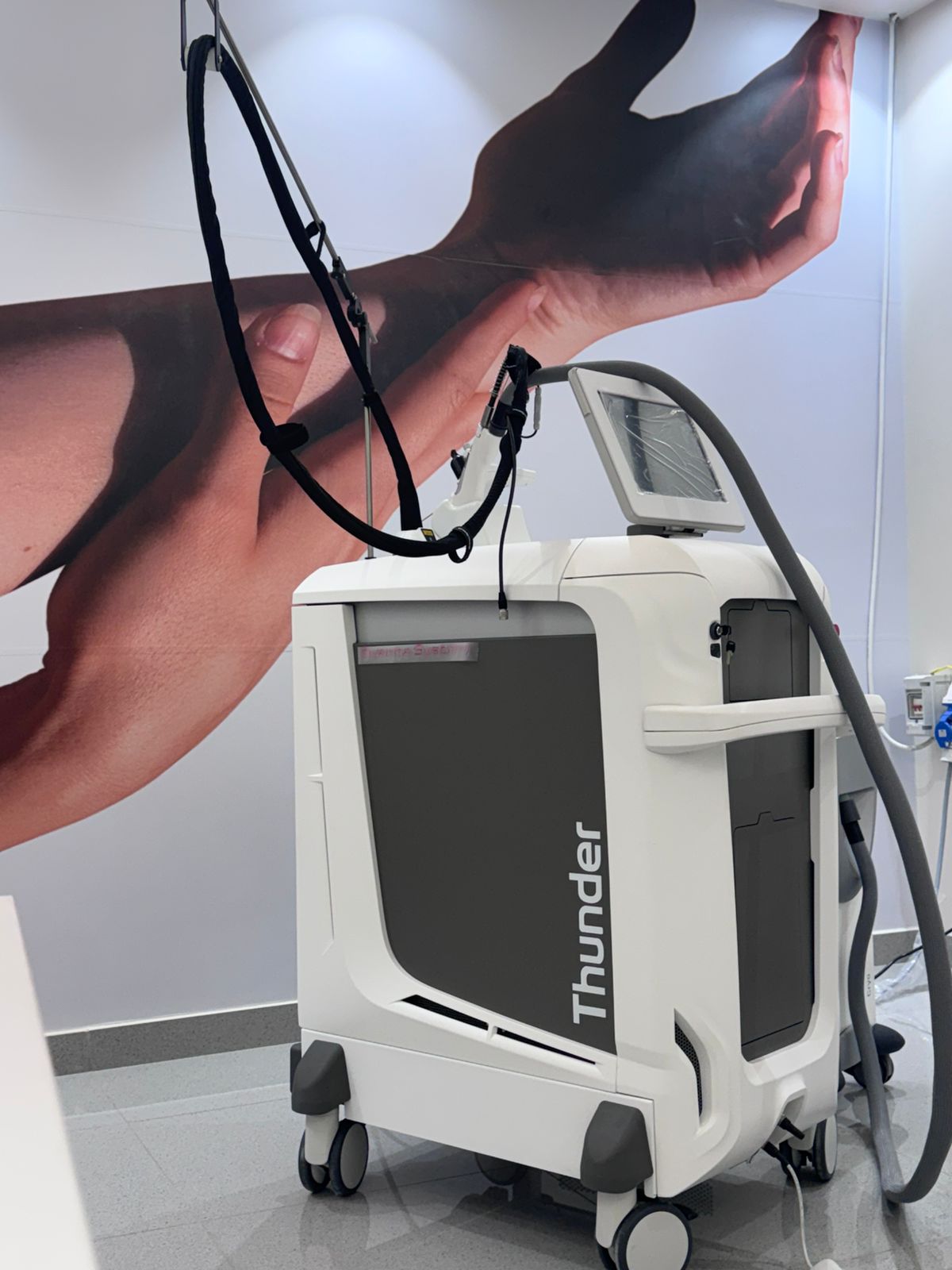 دويتو ثاندر – Duetto Thunder (Alexandrite + Nd:YAG)